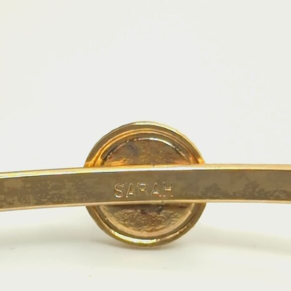 Vintage Signed Sarah Coventry floral enamel gold-tone bangle bracelet - rose - Picture 3 of 3